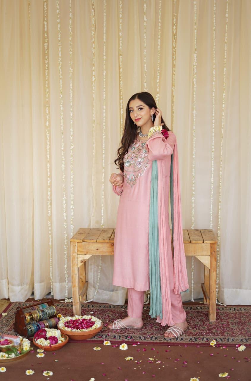 ❄️ Winter Collection 2025 – ASLING Embroidered 3-Piece ❄️