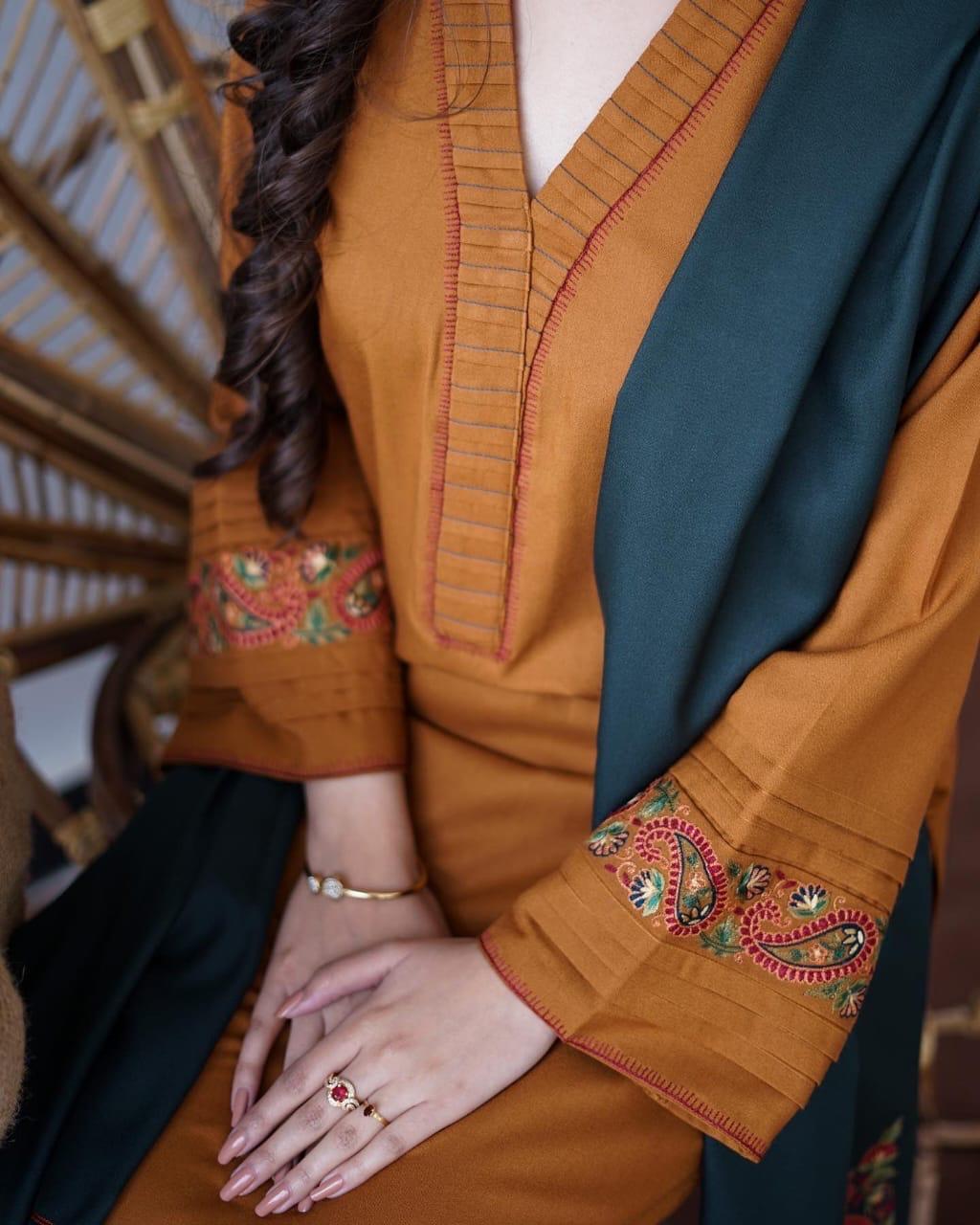 ❄️ Winter Collection 2025 – ASLING Embroidered 3-Piece ❄️